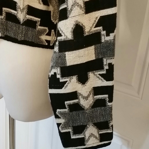 New Indentity Jacket - Picture 4 of 16